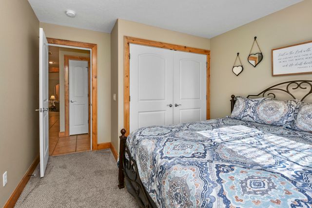 2010 S 22nd Avenue, Ozark, MO 65721