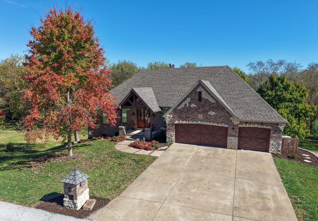 2010 S 22nd Avenue, Ozark, MO 65721