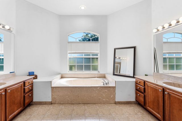 17225 80th Street N, The Acreage, FL 33470