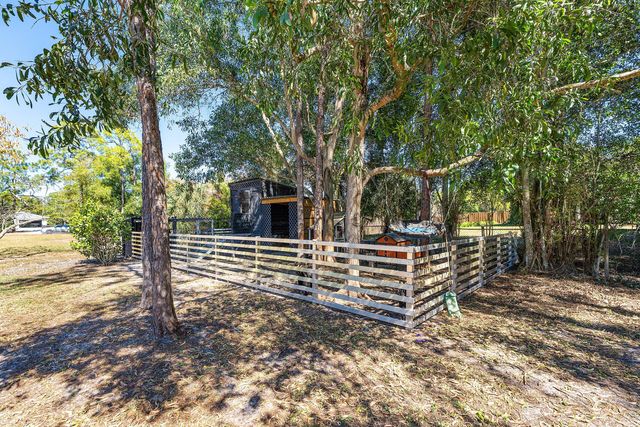 17225 80th Street N, The Acreage, FL 33470