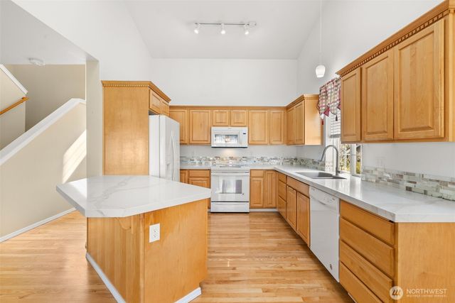 16426 135th Avenue E, Puyallup, WA 98374