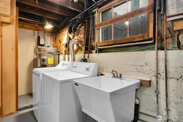 8024 16th Avenue NE, Seattle, WA 98115