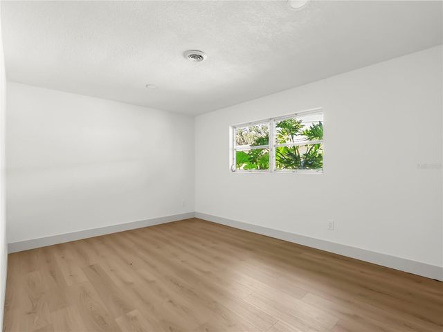 5125 LOUVRE AVENUE, Belle Isle, FL 32812