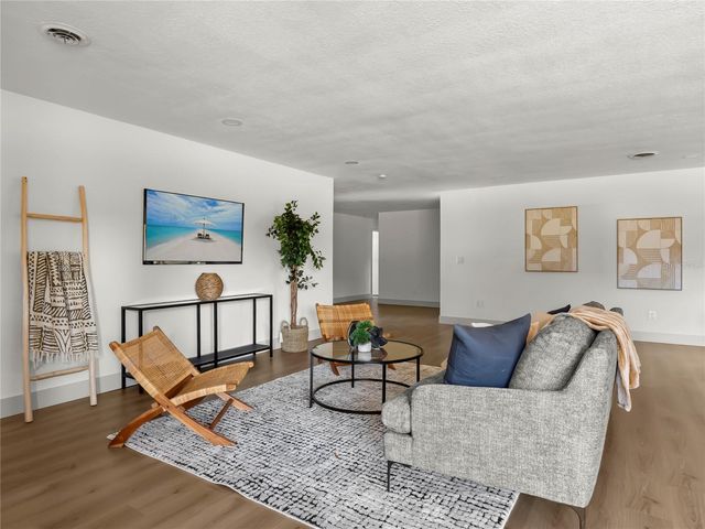 5125 LOUVRE AVENUE, Belle Isle, FL 32812