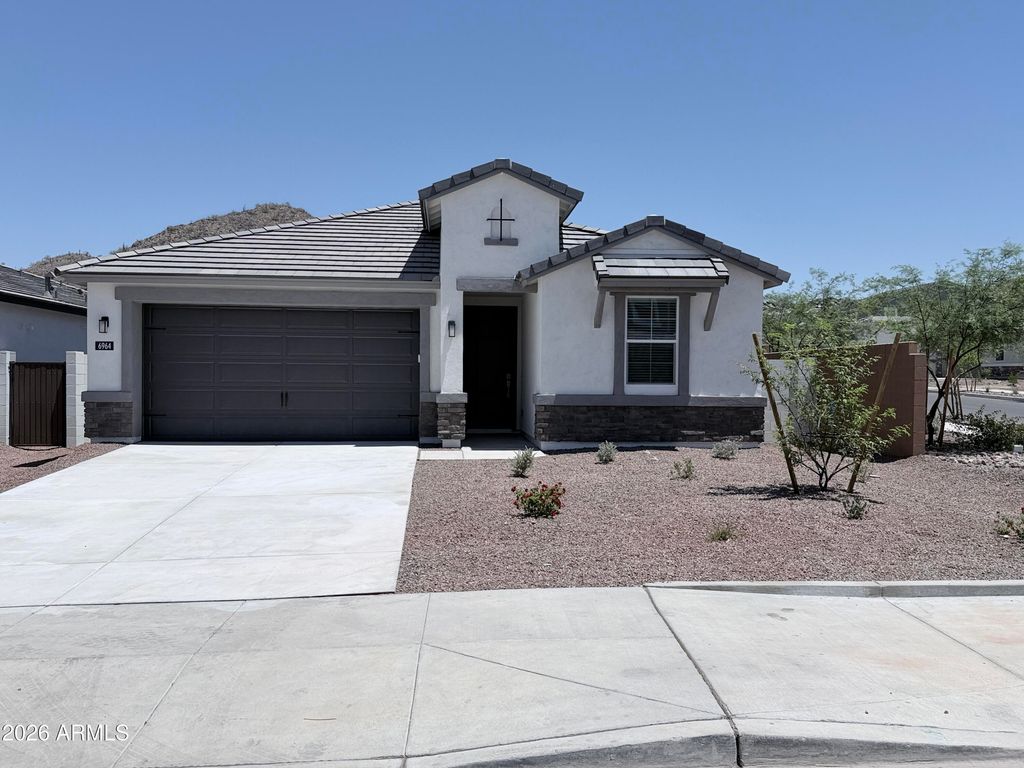 6964 W Buckhorn Trail, Peoria, AZ 85383
