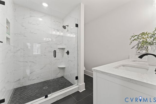 2502 Kenmore Rd, Henrico, VA 23228