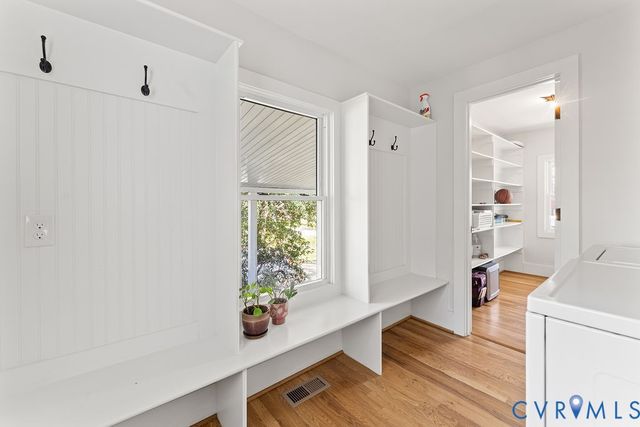 2502 Kenmore Rd, Henrico, VA 23228