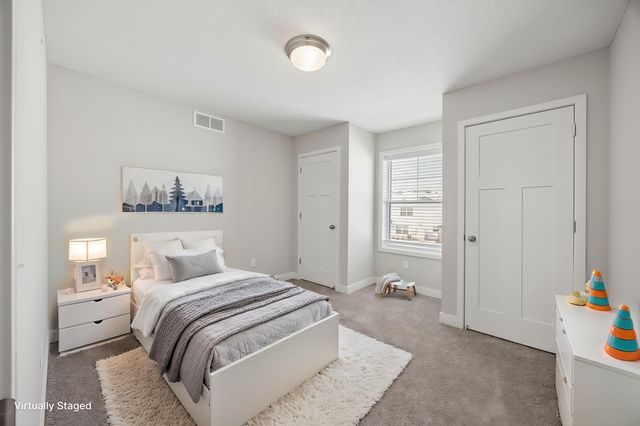 7225 Dora Drive, Lino Lakes, MN 55038