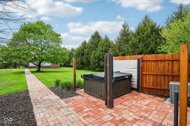 8362 N County Road 650 E, Brownsburg, IN 46112