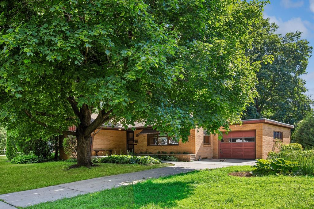 619 Nevada Street, Northfield, MN 55057 — photo 2