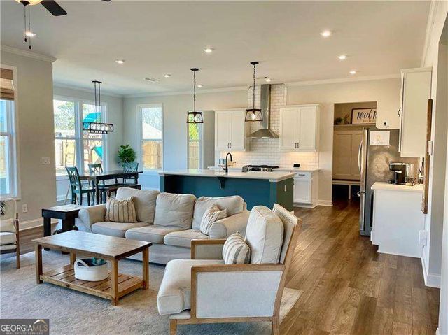 102 Fieldbrook Crossing, Canton, GA 30115