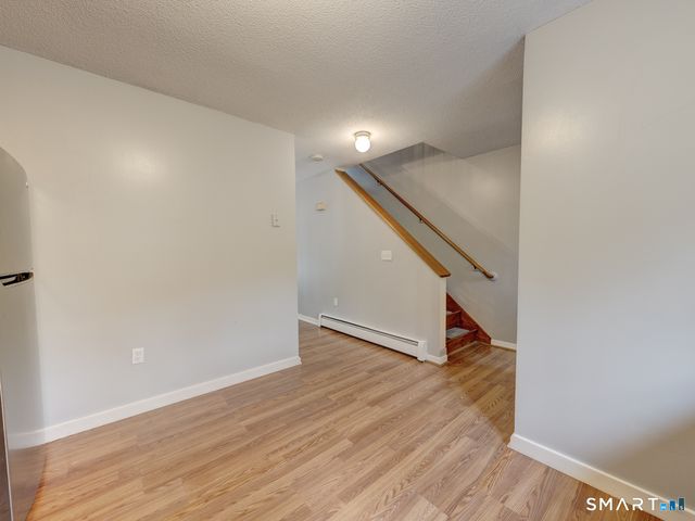 245 East Woodland Street 35, Meriden, CT 06451