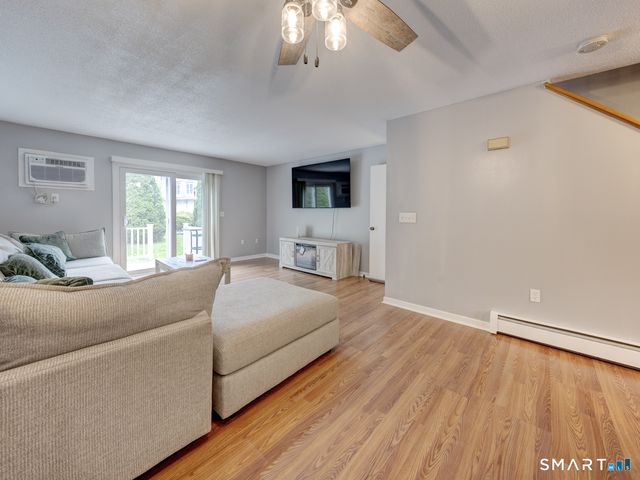 245 East Woodland Street 35, Meriden, CT 06451