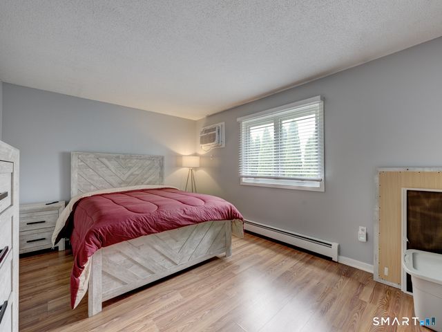 245 East Woodland Street 35, Meriden, CT 06451