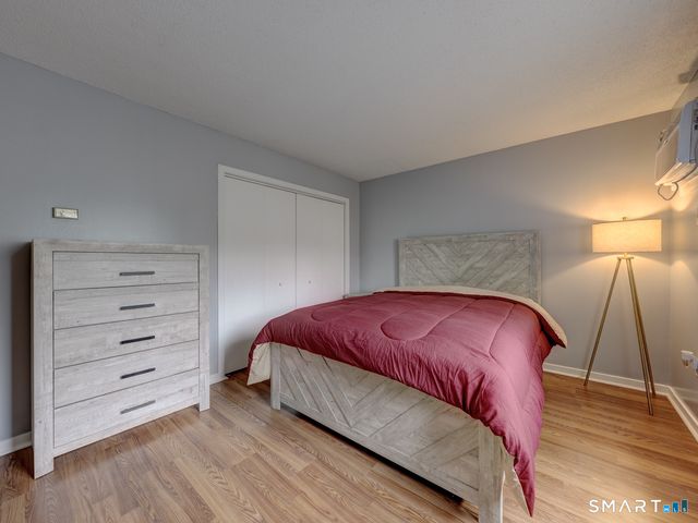 245 East Woodland Street 35, Meriden, CT 06451