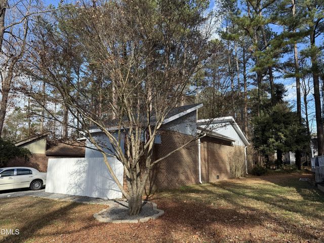 465 Harbor Trace, Sanford, NC 27332