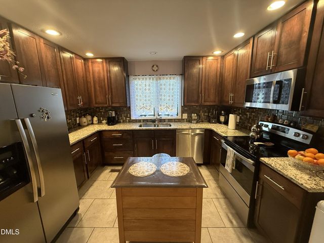 465 Harbor Trace, Sanford, NC 27332