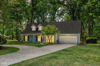125 Lucky Lane, Bossier City, LA 71112