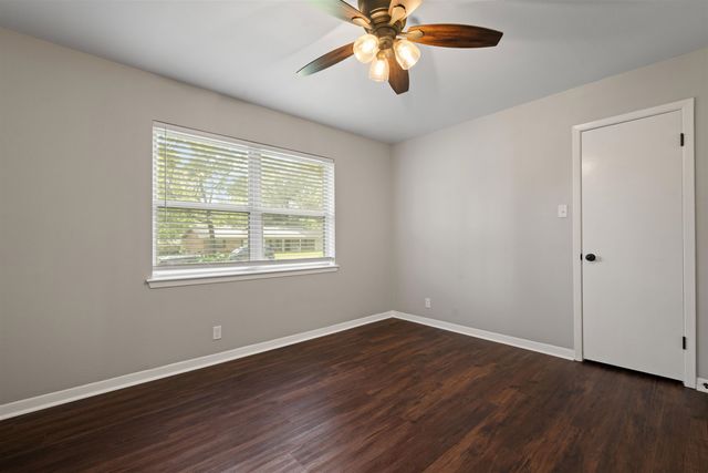 116 Fairview Dr., Longview, TX 75604