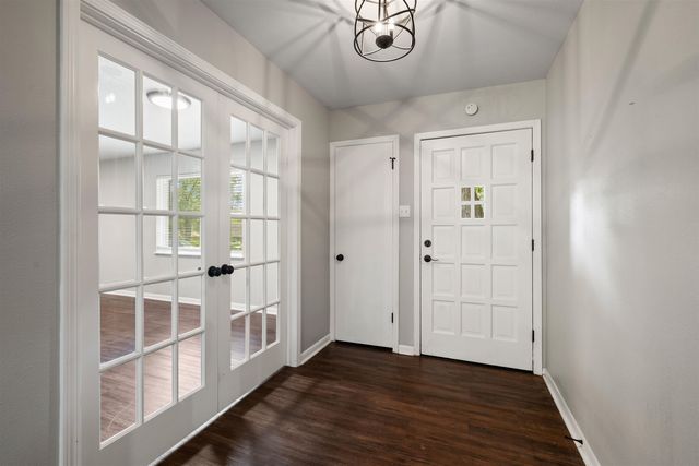 116 Fairview Dr., Longview, TX 75604