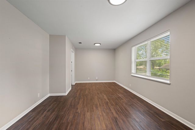 116 Fairview Dr., Longview, TX 75604