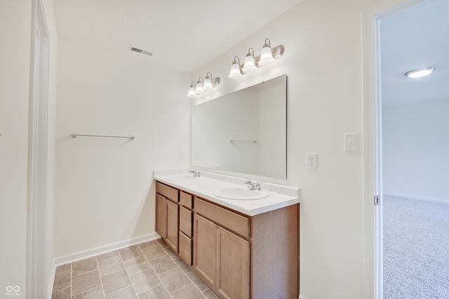 10613 N Country View Way, Mooresville, IN 46158