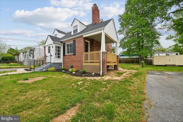 5007 53RD PL, Hyattsville, MD 20781