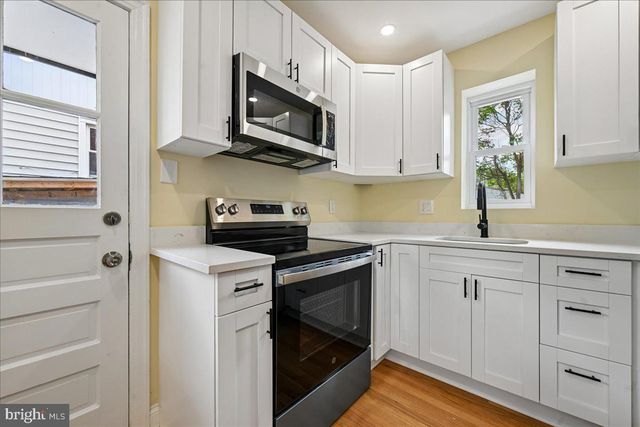 5007 53RD PL, Hyattsville, MD 20781
