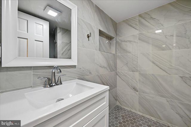 5007 53RD PL, Hyattsville, MD 20781