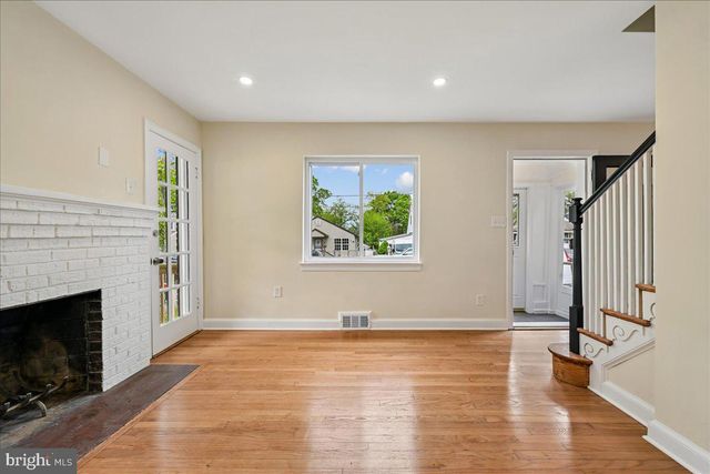 5007 53RD PL, Hyattsville, MD 20781