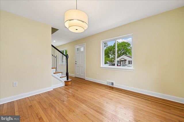 5007 53RD PL, Hyattsville, MD 20781