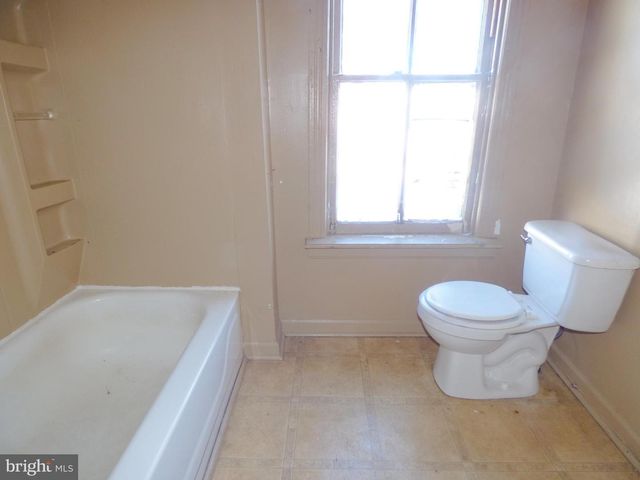 520 W CHURCH ST, Hagerstown, MD 21740