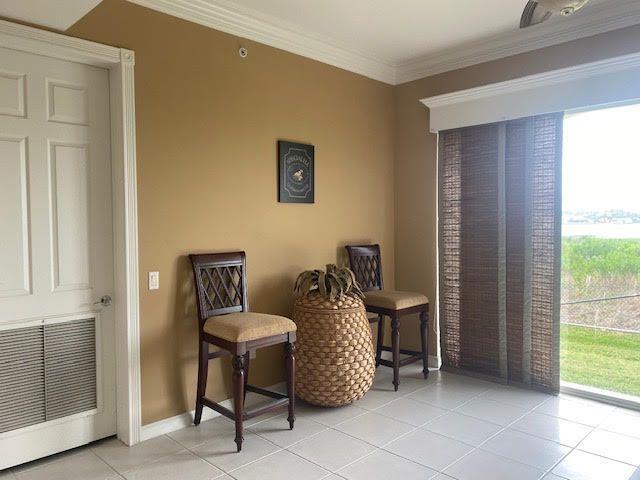 20 Harbour Isle Drive W 106, Fort Pierce, FL 34949