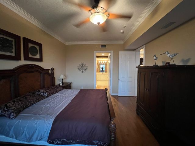 20 Harbour Isle Drive W 106, Fort Pierce, FL 34949