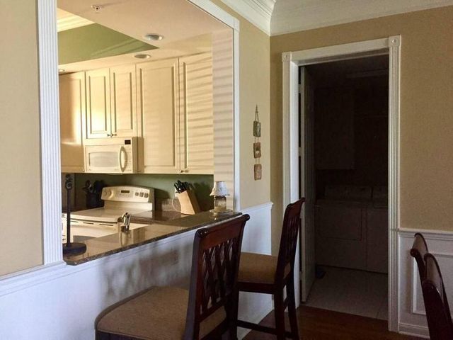 20 Harbour Isle Drive W 106, Fort Pierce, FL 34949