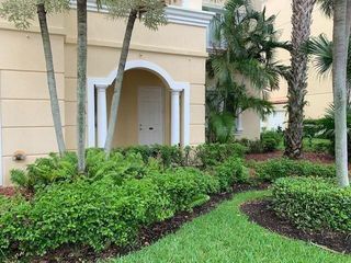 20 Harbour Isle Drive W 106, Fort Pierce, FL 34949
