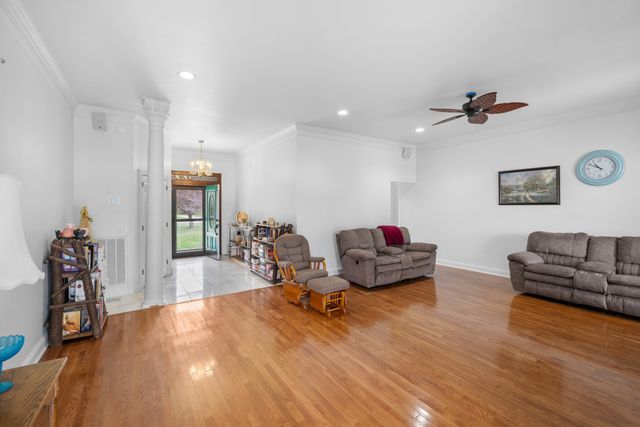 215 Franklin Heights Dr, Winchester, TN 37398
