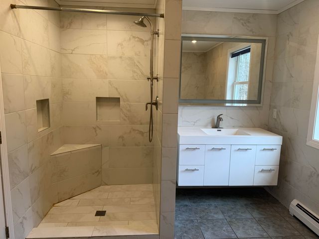191 Plummer Hill Road, Henniker, NH 03242
