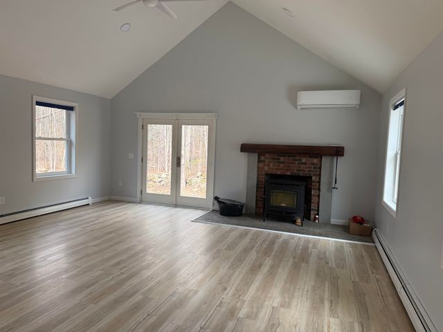 191 Plummer Hill Road, Henniker, NH 03242