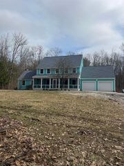 191 Plummer Hill Road, Henniker, NH 03242