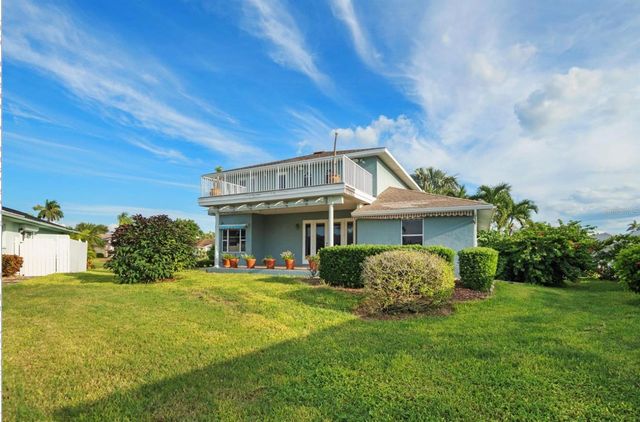 8607 51ST AVENUE W, Bradenton, FL 34210
