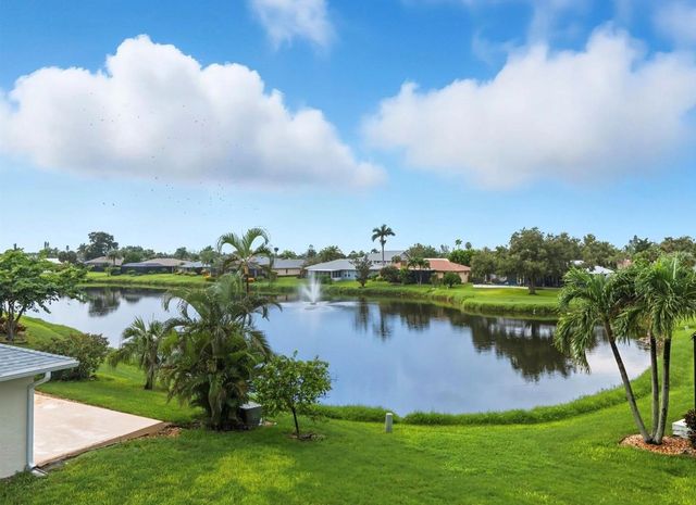 8607 51ST AVENUE W, Bradenton, FL 34210