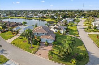8607 51ST AVENUE W, Bradenton, FL 34210
