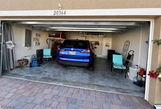 20364 Camino Torcido LOOP, North Fort Myers, FL 33917