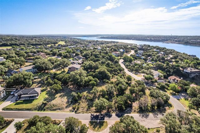 18512 Lakeland DR, Lago Vista, TX 78645