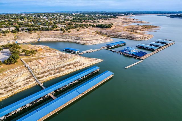 18512 Lakeland DR, Lago Vista, TX 78645