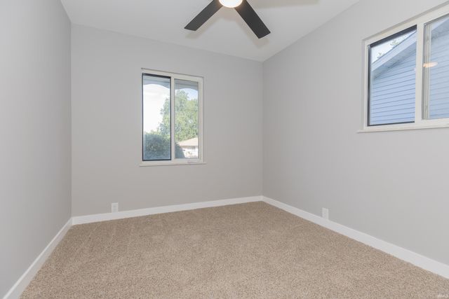5007 Manor Court, Evansville, IN 47710