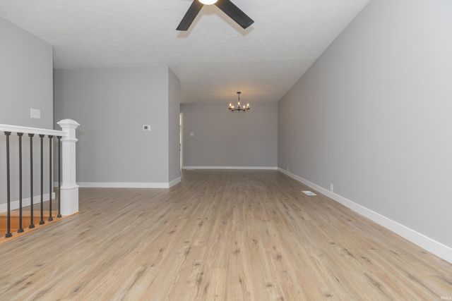 5007 Manor Court, Evansville, IN 47710