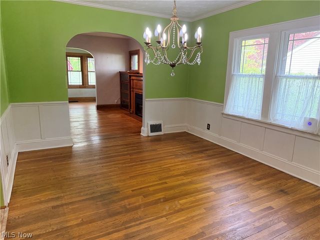 546 Letchworth Drive, Akron, OH 44303