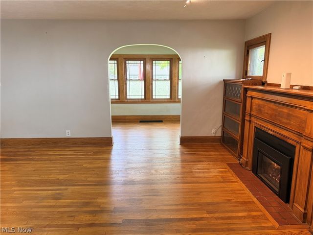 546 Letchworth Drive, Akron, OH 44303